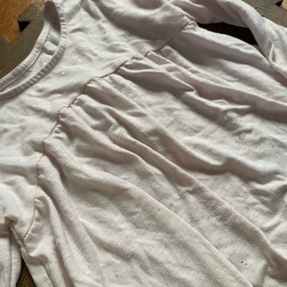 🌸3/$10🌸 pink and sparkle top - Picture 2 of 3